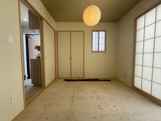 うるま市江洲（全10棟）E号棟の和室|E号棟　和室4.5帖＋収納付き♪