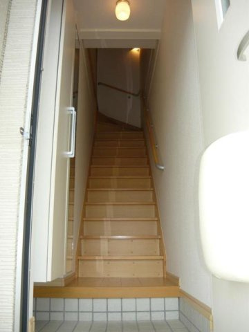 リベーラＢの玄関|収納もある玄関です