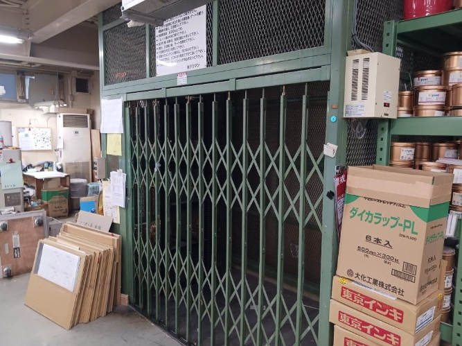 北区昭和町２丁目のビルの内装