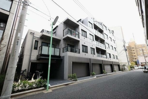 LUMIEC CHITOSE FUNABASHI
