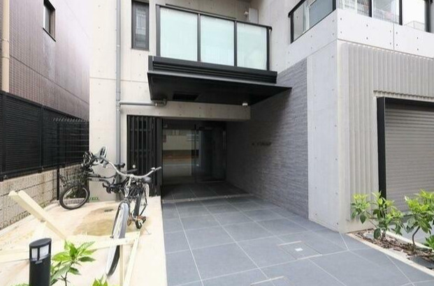 LUMIEC CHITOSE FUNABASHIのエントランス
