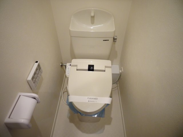 ウェルスクエアイズム明大前のトイレ