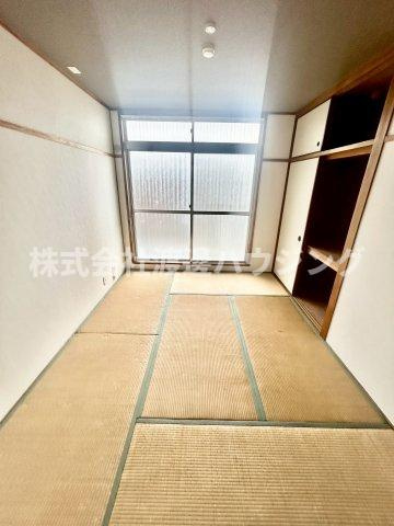 コーポナカガワの和室