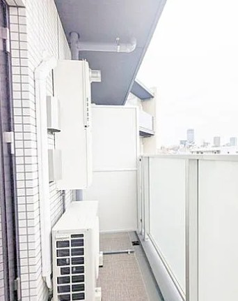 ＲＥＬＵＸＩＡ　ＣＩＴＹ　北新宿 のバルコニー