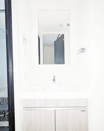 ＲＥＬＵＸＩＡ　ＣＩＴＹ　北新宿 の独立洗面台