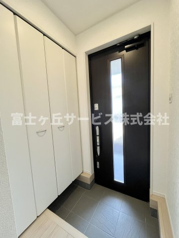 【玄関】 | 浜松市中央区富塚町 新築一戸建て 1号棟 | 玄関です