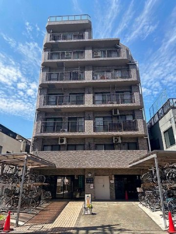 グランイーグル大森南の外観|閑静な住宅街で落ち着いた暮らしができるのが魅力です！！バス停徒歩3分なのも嬉しいポイント！！