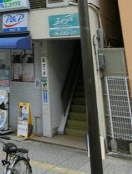 葵コーポのエントランス