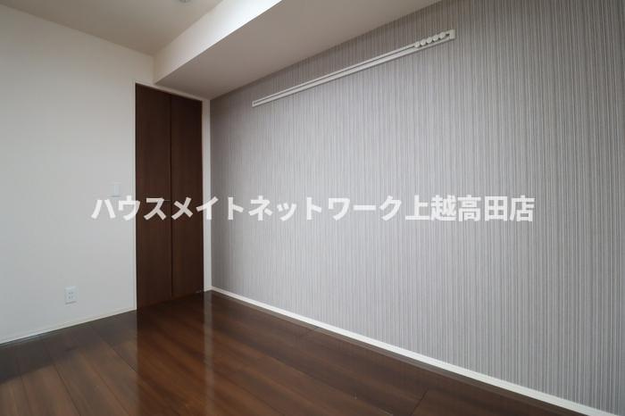 ミズノの内装|洋室（参考同型202号室室内写真）