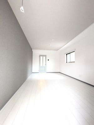二面採光のお部屋です