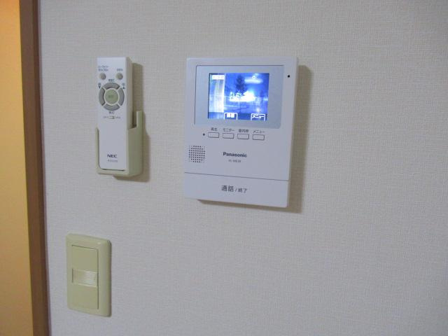 Granchesta1番館の内装|カメラ付インターホン