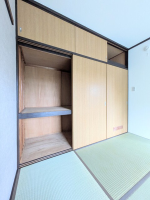 押入です♪