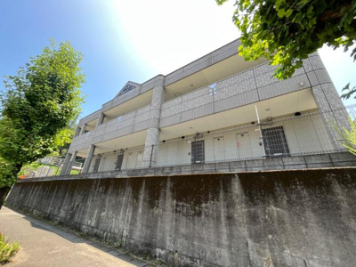 【外観】 | マナーハウス６５３ | 外観写真（昼）