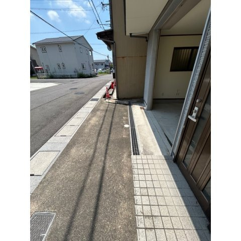 岐阜市庵町の一戸建ての駐車場