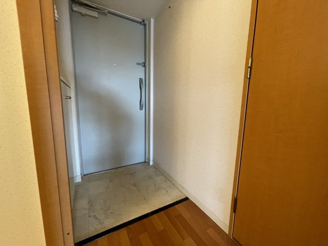 パルテール灘の玄関