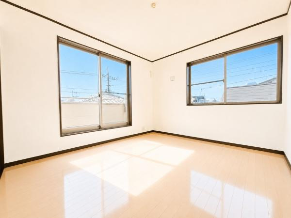 横浜市鶴見区潮田町１丁目の中古一戸建の洋室|落ち着きのある洋室です！
休日はこちらでおくつろぎ下さい♪
