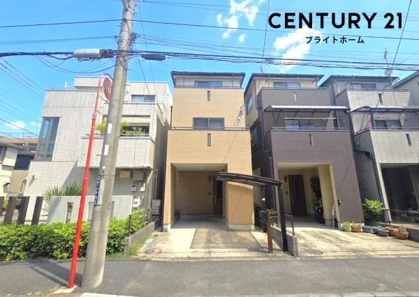 川崎市川崎区京町１丁目の中古一戸建の外観|いつでもご案内可能です！
お車でご自宅まで送迎承ります。