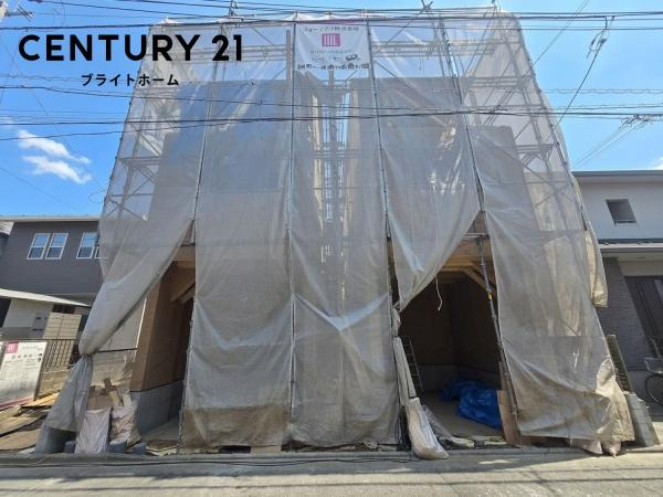 川崎市幸区南加瀬３丁目の新築一戸建の内観：施工例|同社仕様の洗面化粧台です。
収納もしっかりとあります！