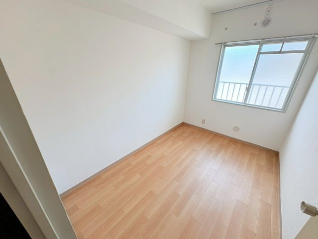 阪神打出浜マンションの居間・リビング