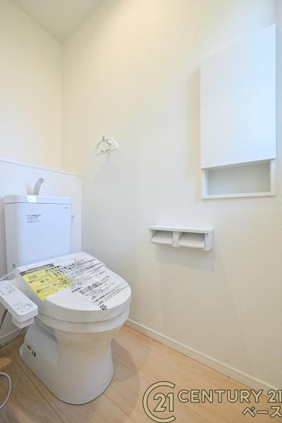 クレイドルガーデン市場 ３号棟 ／新築一戸建の内観：施工例|■玄関には大容量収納スペースを完備！■