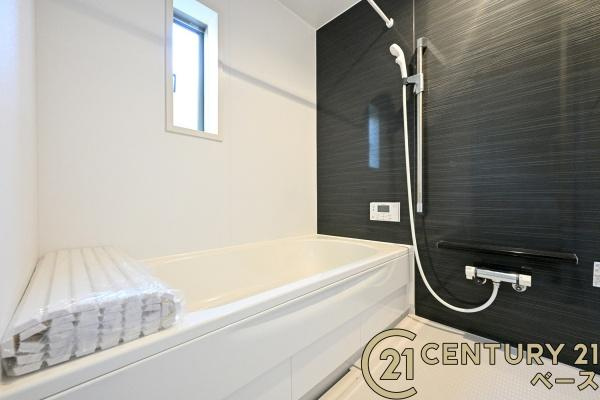 クレイドルガーデン市場 ３号棟 ／新築一戸建の内観：施工例|■ほっこり落ち着ける和室！客間としてもご利用いただけます！■