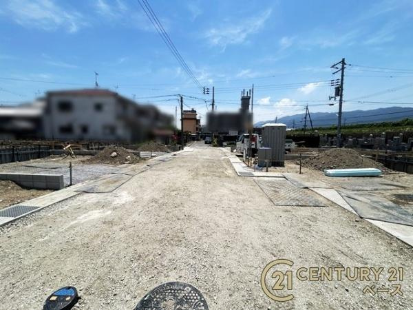 クレイドルガーデン市場 １号棟 ／新築一戸建の前面道路含む現地写真|■現地撮影写真■