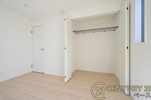 クレイドルガーデン市場 ４号棟 ／新築一戸建の内観：施工例|■従来品と比べ約７０％も節水タイプのトイレです！１階・２階共にウォシュレット付き！■