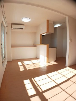 【居間・リビング】 | イースターパレード