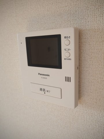 ドゥ・ファミーユＣのその他