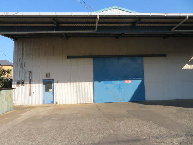 新座市野火止３丁目の倉庫