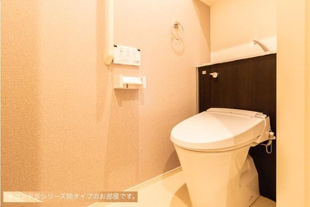 カーサ　ビアンカ　デュエのトイレ