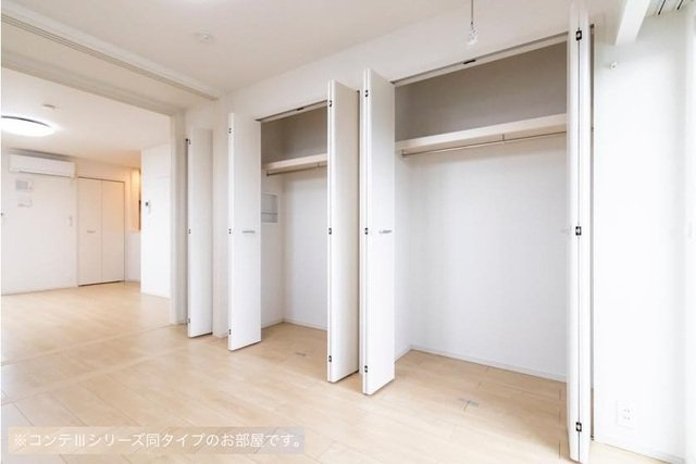 カーサ　ビアンカ　デュエの収納