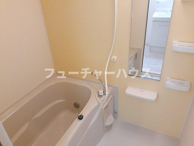 メゾン　ひばりヶ丘の浴室|日々の疲れを癒すお風呂付です