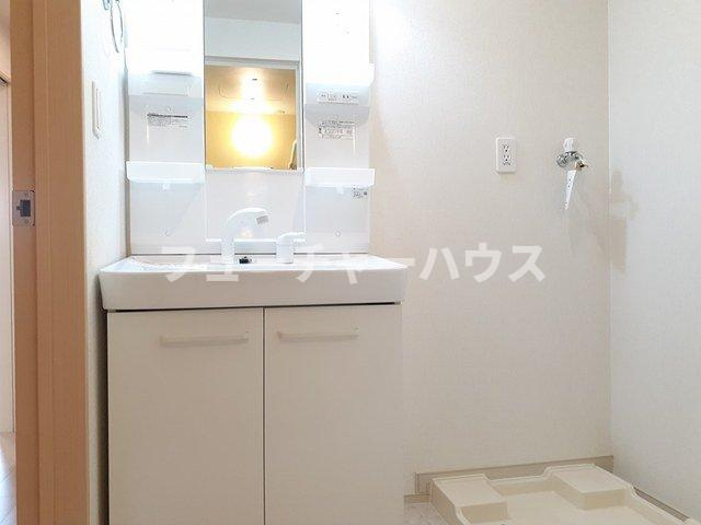 メゾン　ひばりヶ丘の洗面所|コンパクトで使いやすい洗面所