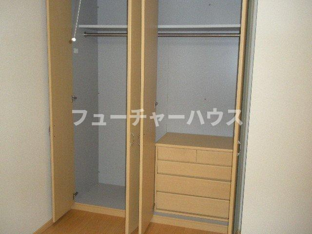 エバーレジデンスのその他|収納（イメージ）