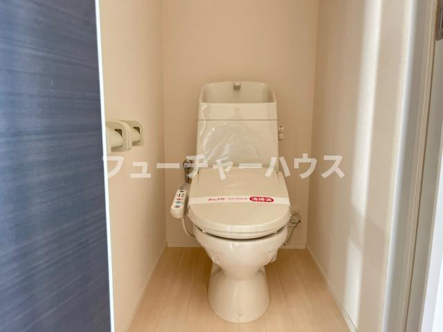 メープルタウン　Ｂ棟のトイレ|シャワー付トイレ