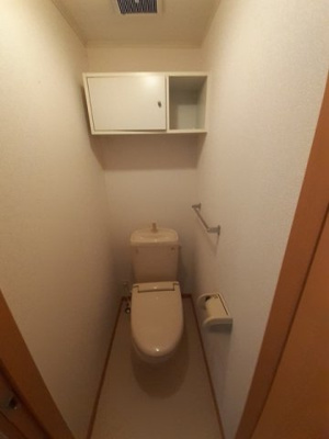 【トイレ】 | ウエストリバーＡ | 落ち着いた色調のトイレです