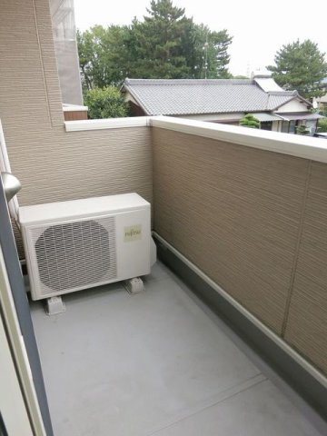 【バルコニー】 | ヴァーサ白鳥Ⅱ | バルコニーがあります