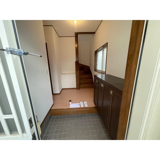 【玄関】 | リブレス萱場戸建