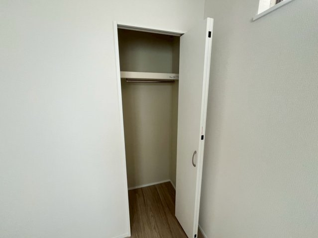 八重瀬町安里新築戸建て B号棟〈全３棟〉の収納