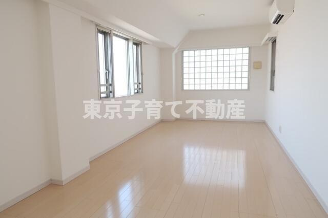 AZ小石川の居間・リビング
