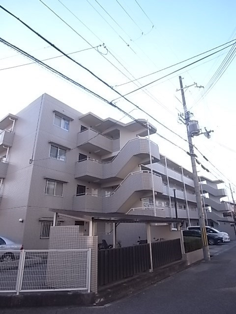エムグランツ壱番館の外観