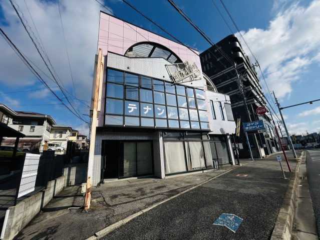 アリスビル