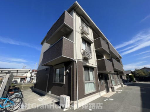 姫路市亀山のハイツ
