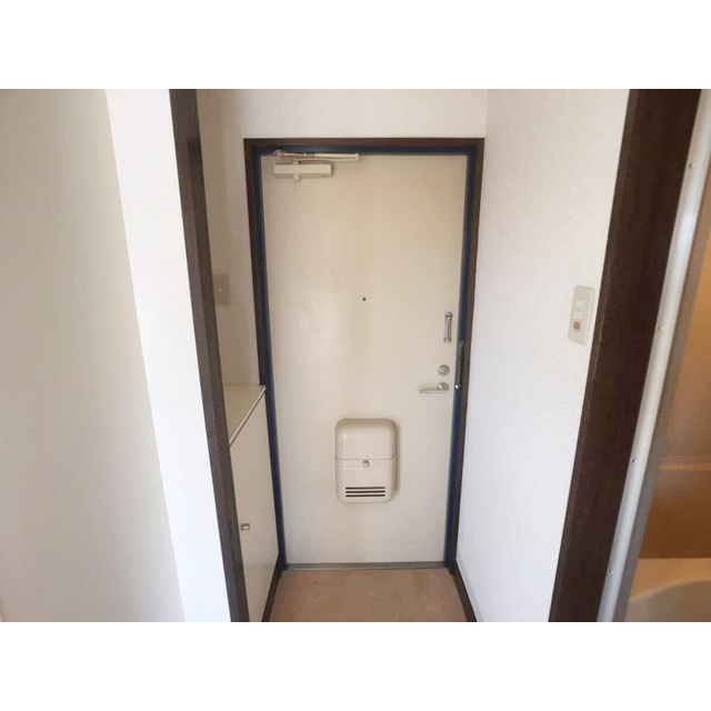フラッツマグノリアの玄関|シンプルで使いやすい玄関です