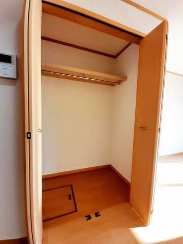 グリーンヴィレッジＣの収納|ちょっとした収納スペースも充実しています
