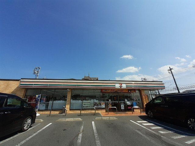 グリーンヴィレッジＣの周辺|セブンイレブン伊勢崎宮子町店まで400m