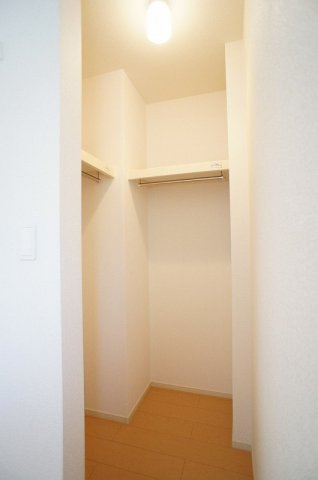 セレーナＥの収納|ちょっとした収納スペースも充実しています