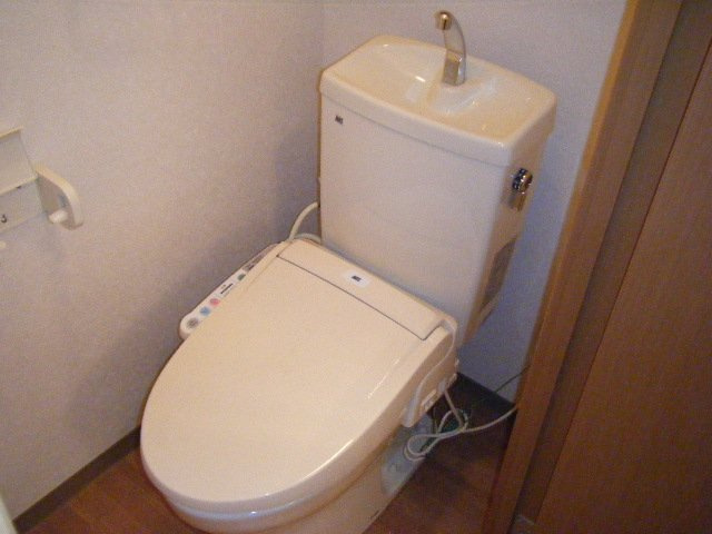 キャトルレーヴのトイレ|シャワー付トイレ