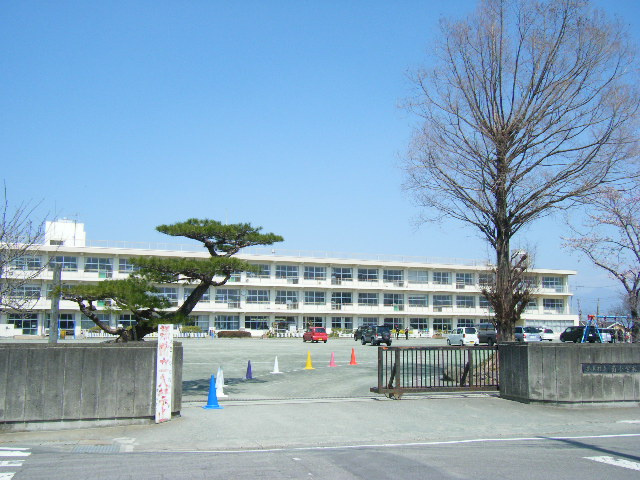 シャンティの周辺|榛東村立南小学校まで580ｍ